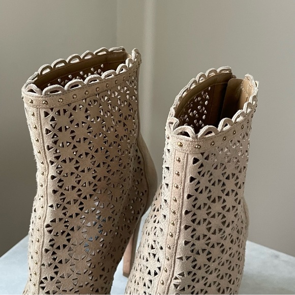 Prada Womens Perforated Suede Sand Ankle Boot Sand Open Toe Booties Sz 9.5 B - Picture 14 of 16